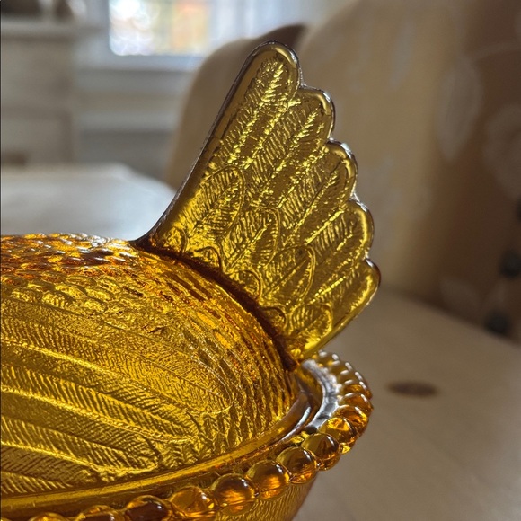 Vintage Indiana Glass Hen on a Nest - Picture 13 of 15